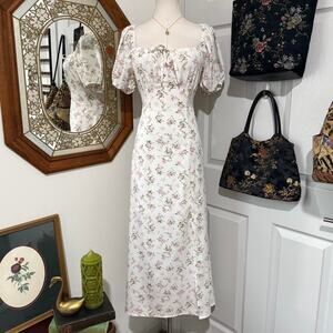 NooR White & Pink Floral Pattern Cottagecore Puff Sleeve Milkmaid Midi Dress